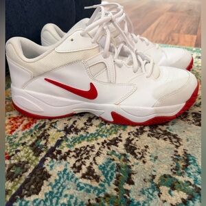 Nike Men's White and Red Athletic Shoes